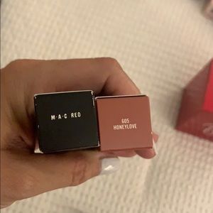 Mac lipstick in mac red and honeylove